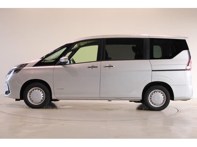 Nissan SERENA 2022