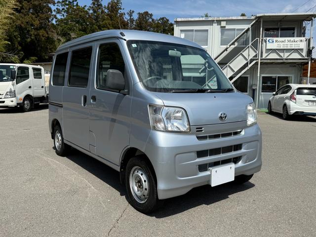 Toyota PIXIS VAN 2012