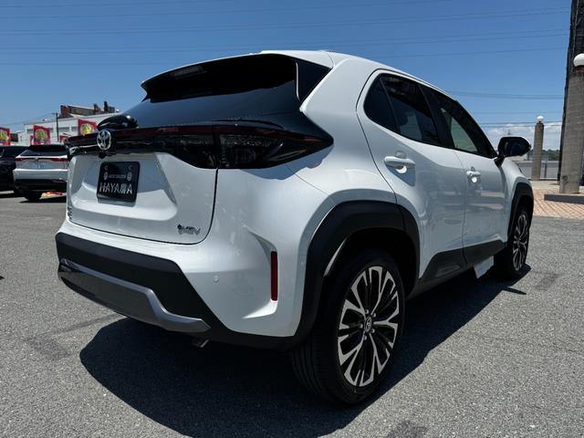 Toyota YARIS CROSS 2025