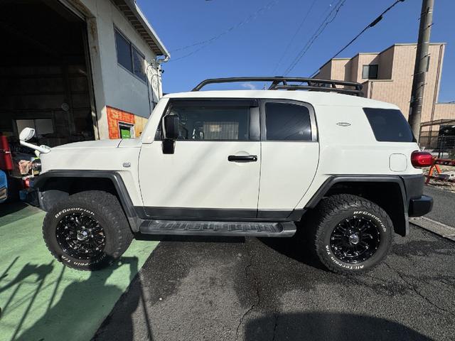 Toyota FJ CRUISER 2013