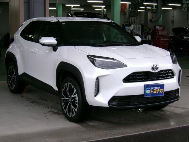 Toyota YARIS CROSS 2026