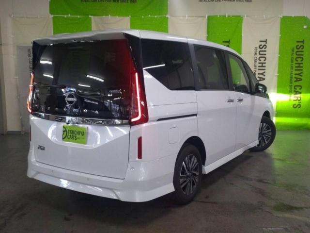 Nissan SERENA 2025