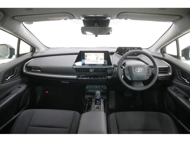 Toyota PRIUS 2025