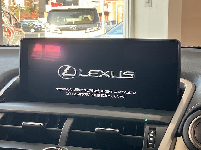 Lexus NX 2019