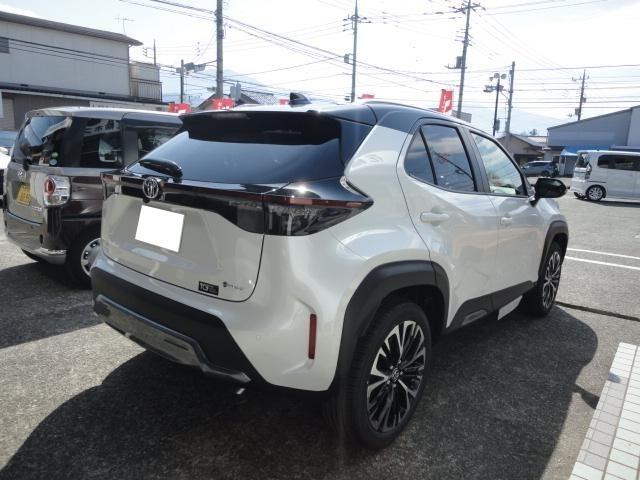 Toyota YARIS CROSS 2026