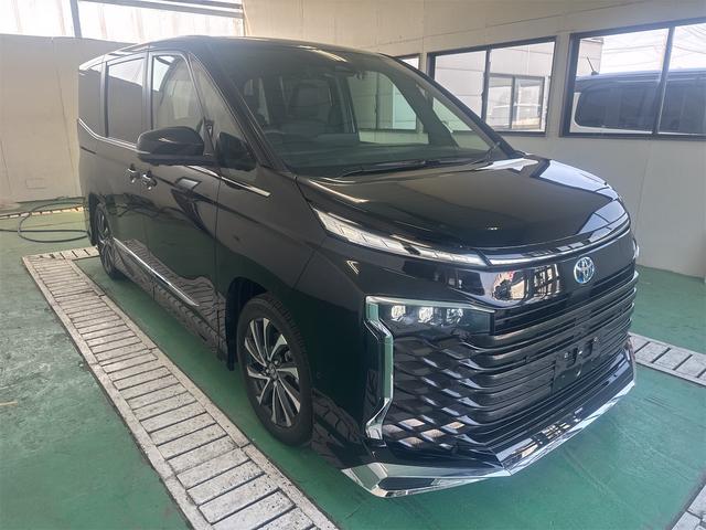 Toyota VOXY 2025