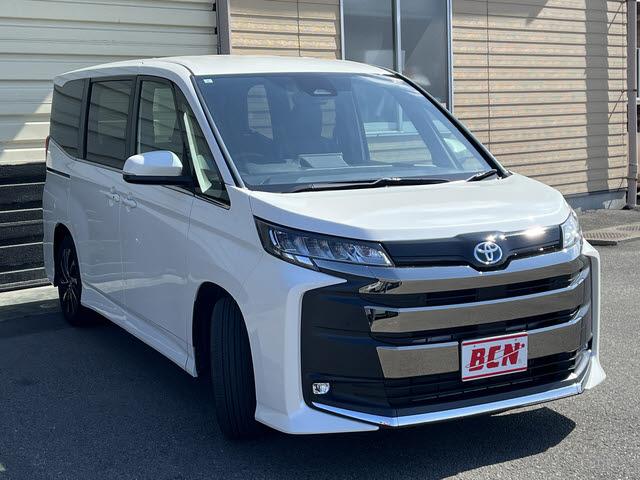 Toyota NOAH 2024