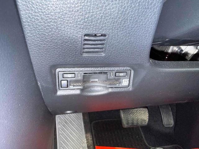 Toyota VOXY 2023