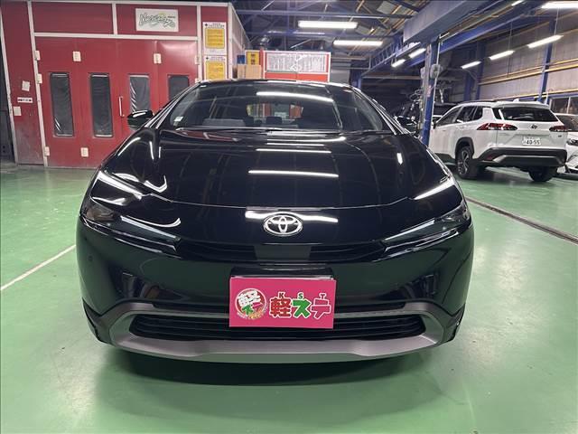 Toyota PRIUS 2025