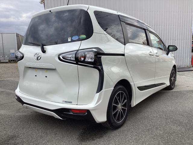 Toyota SIENTA 2019