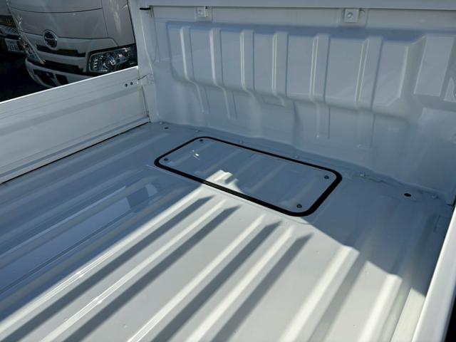 Nissan NT100CLIPPER TRUCK 2026