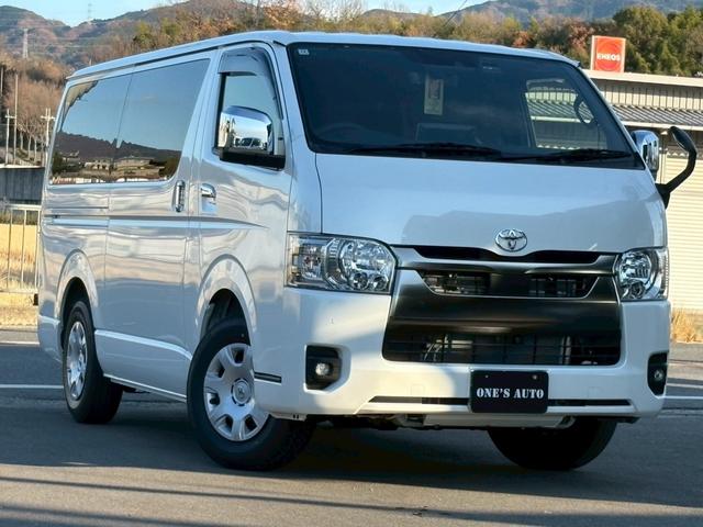 Toyota HIACE VAN 2025
