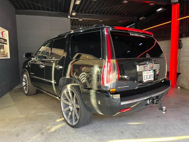 Cadillac CADILLAC ESCALADE 2013