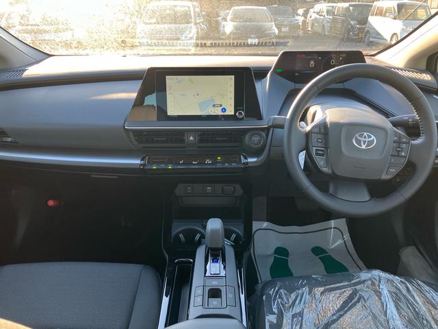 Toyota PRIUS 2025