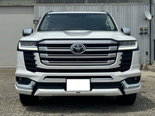 Toyota LAND CRUISER 2024