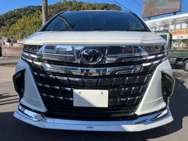 Toyota ALPHARD 2025
