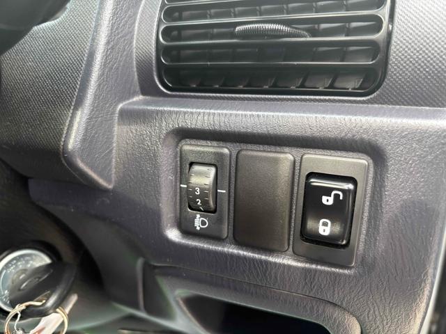 Subaru SAMBAR TRUCK 2011