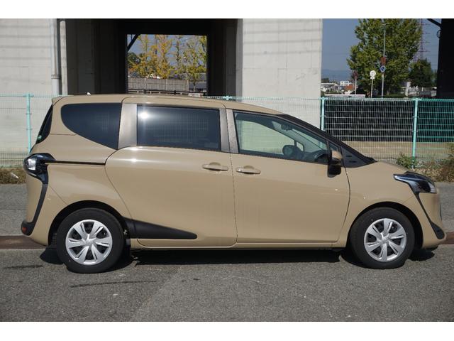 Toyota SIENTA 2020