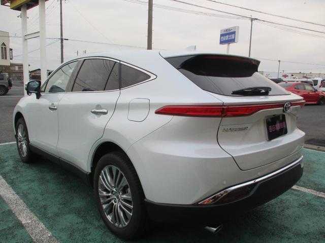 Toyota HARRIER HYBRID 2025