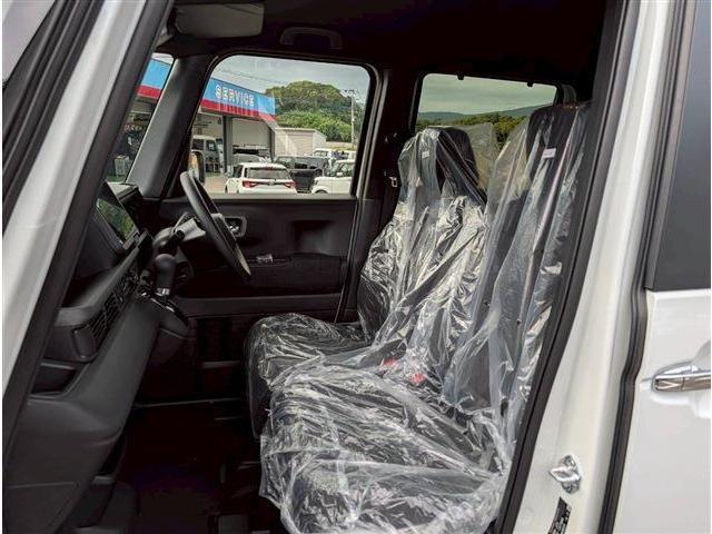 Honda N-BOX CUSTOM 2025