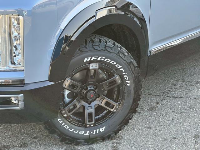 Mitsubishi DELICA D:5 2026