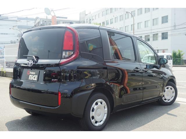 Toyota SIENTA 2025