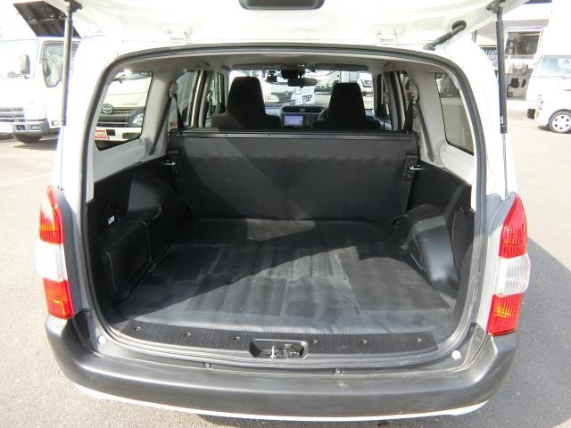 Toyota PROBOX 2023