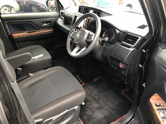 Toyota ROOMY 2020