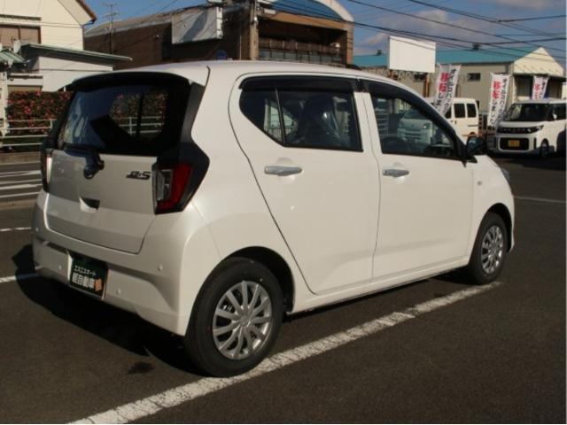 Daihatsu MIRA E:S 2025