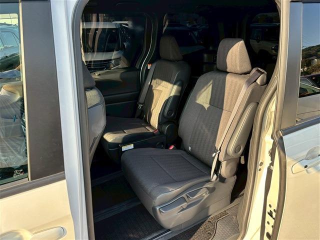 Toyota NOAH 2024