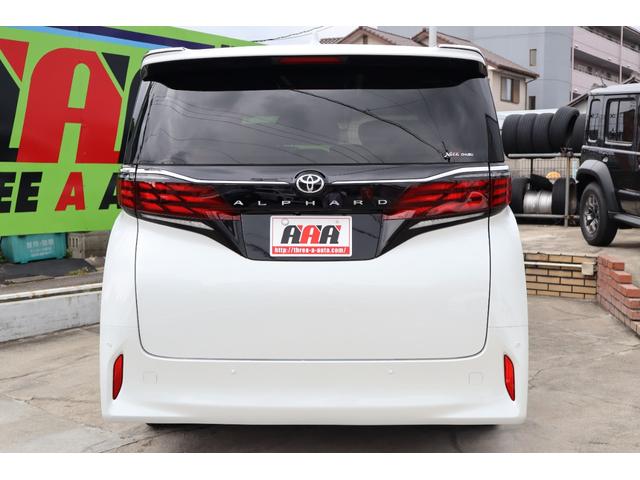 Toyota ALPHARD 2024