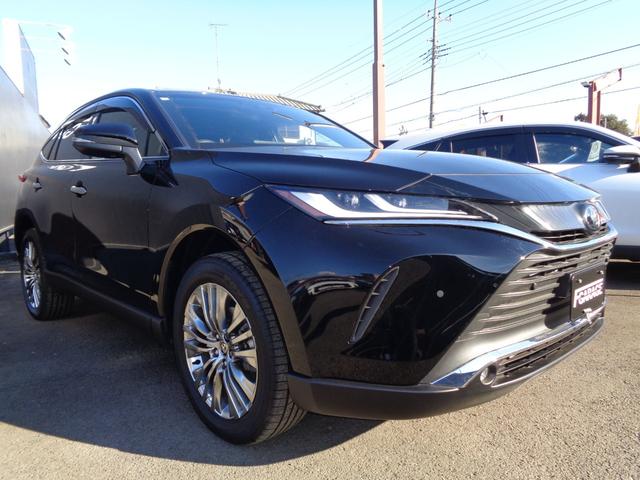 Toyota HARRIER HYBRID 2025