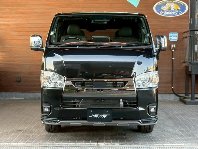 Toyota HIACE VAN 2026