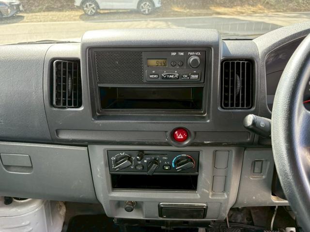 Nissan CLIPPER VAN 2013