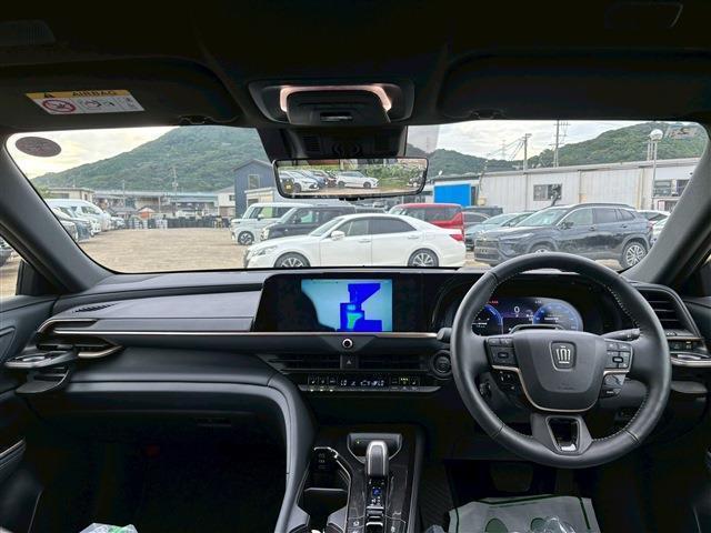 Toyota CROWN SPORT 2024