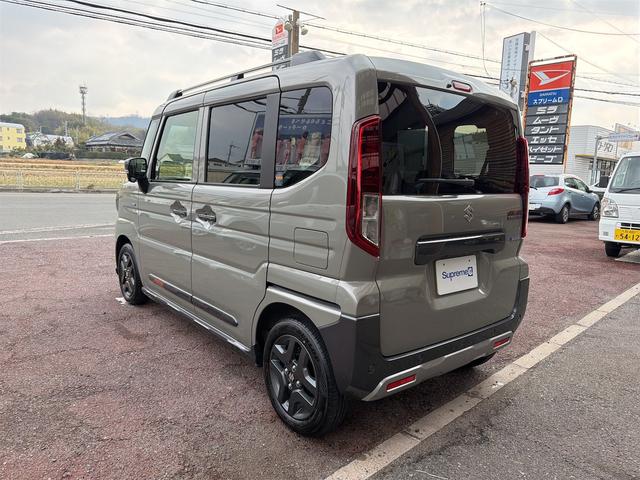 Suzuki SPACIA GEAR 2024