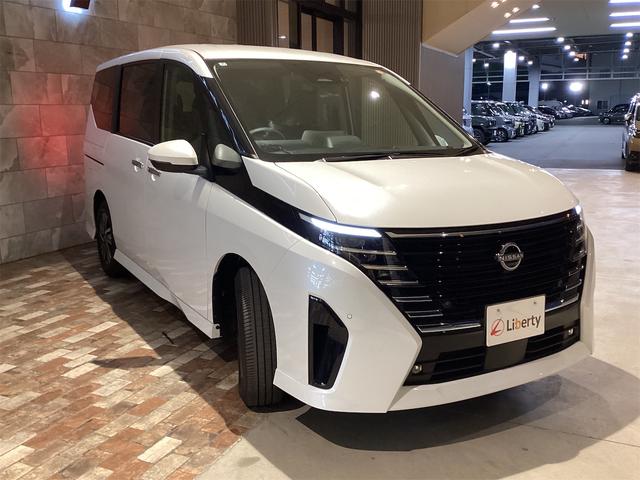 Nissan SERENA 2025