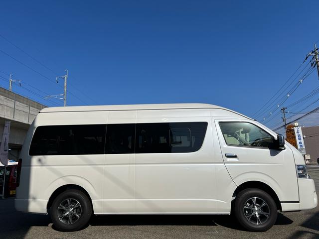 Toyota HIACE WAGON 2025
