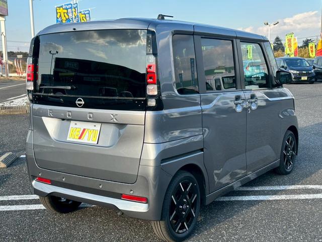 Nissan ROOX 2025