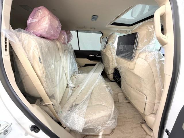 Toyota LAND CRUISER 2026