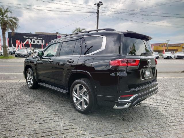 Toyota LAND CRUISER 2023