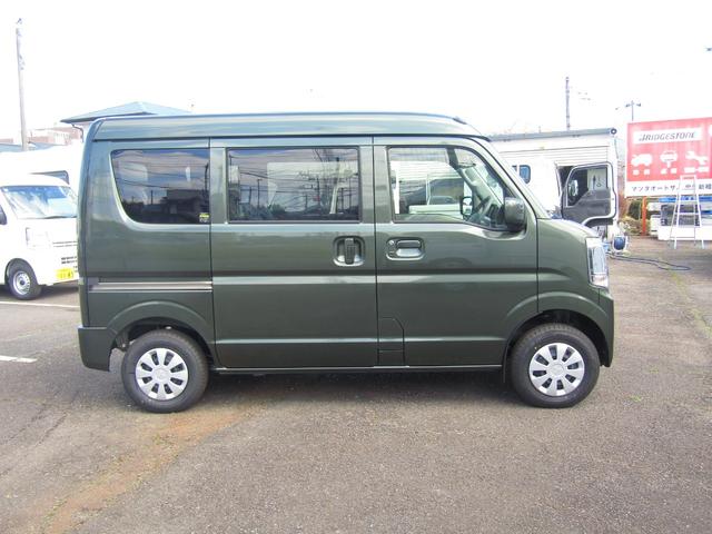Mitsubishi MINICAB VAN 2025