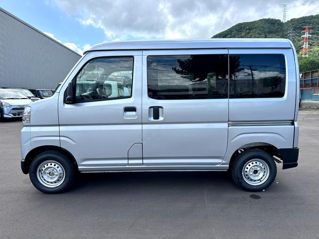Daihatsu HIJET CARGO 2025