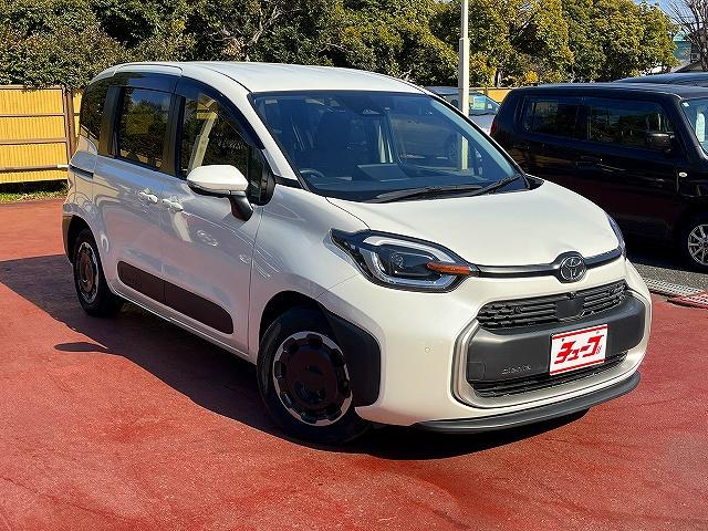 Toyota SIENTA 2022