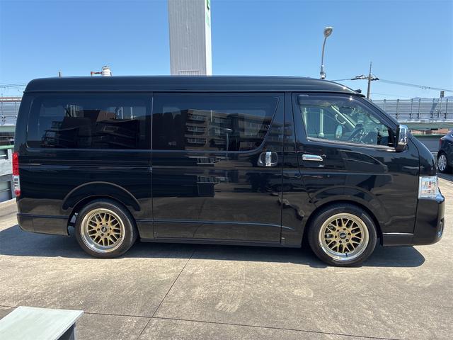 Toyota HIACE WAGON 2023