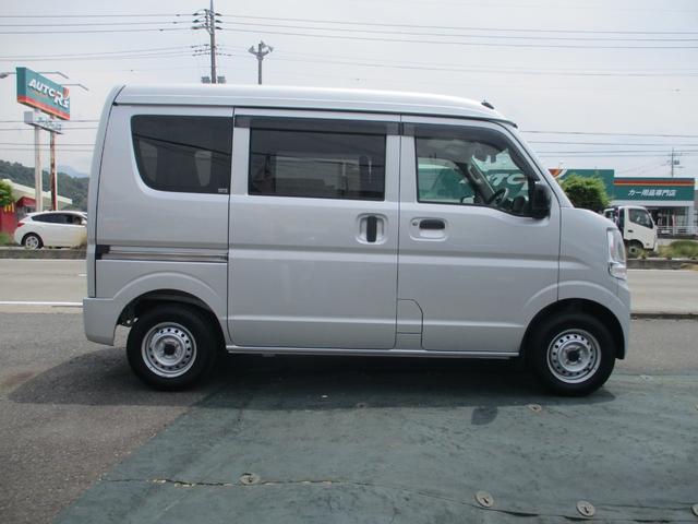 Nissan NV100 Clipper Van 2021