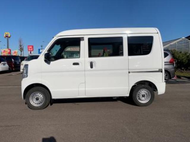 Nissan NV100 Clipper Van 2021