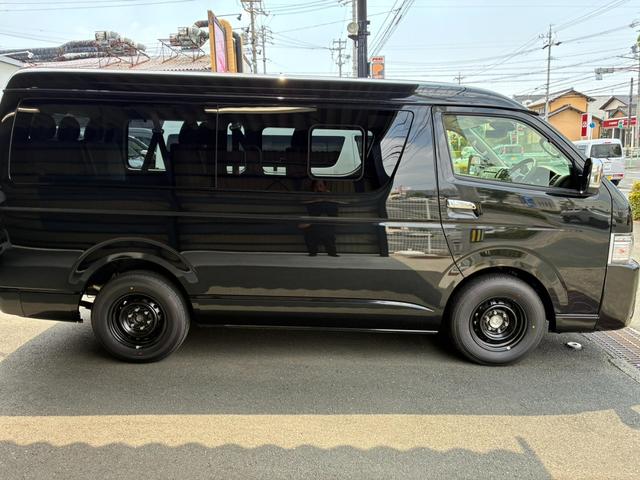 Toyota HIACE WAGON 2026