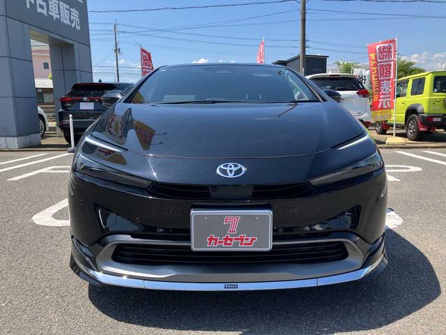 Toyota PRIUS 2024