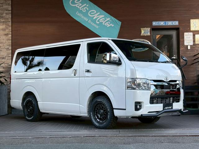Toyota HIACE VAN 2025